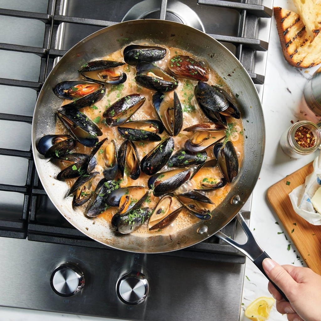 kitchenaid-stainless-steel-induction-12-inch-frying-pan-brushed-stainless-steel-12-e06f509d65c98113c0397d5a88ea924b.jpg