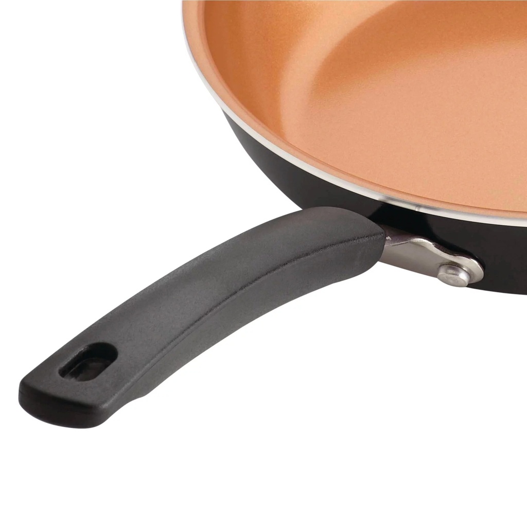 farberware-12-5-easy-clean-pro-non-stick-skillet-with-helper-handle-black-08-caef44bbf396e95ec05a76c09713bd0e.jpg