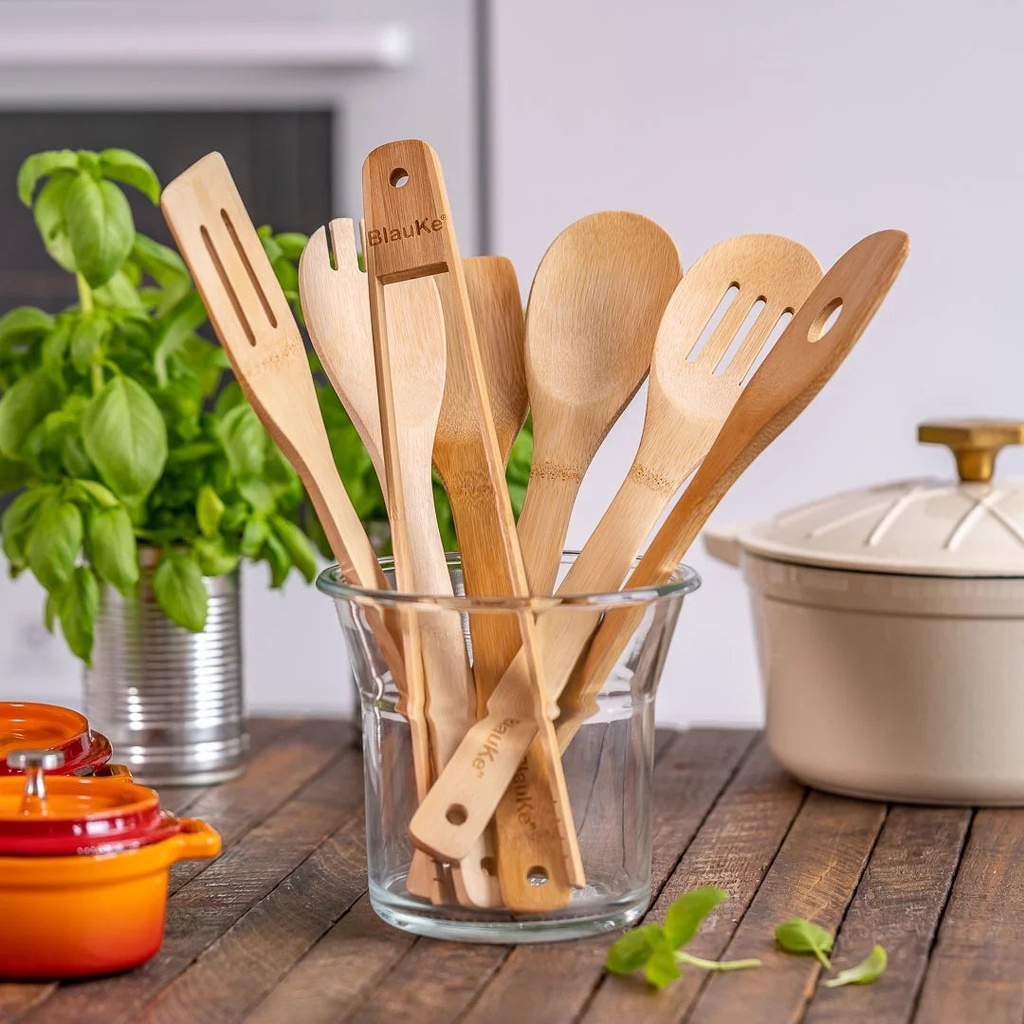 blauke®-wooden-spoons-for-cooking-7-pack-bamboo-kitchen-utensils-set-for-nonstick-cookware-wooden-cooking-utensils-set-wood-spatula-spoon-tongs-06-43d07ed6c45343effd1133f4bb86cf99.jpg
