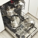 cuisinart-advantage®-pro-premium-stainless-steel-cookware-2-5-qt-saucepan-with-cover-92195-18-05-7c40e6ba-b89d-451c-b287-96ba1e4e31db.8b9c999e1784244e8b00b2fcdefb21f1.jpg