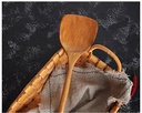 yubnlvae-kitchen-utensil-hand-wok-cooking-shovel-rice-spatula-non-stick-long-scoop-utensil-wooden-kitchen-kitchen-dining-bar-as-shown-kitchen-tools-and-gadgets-07-f877a50102c05fbda1c28f6e9a350c5e.jpg