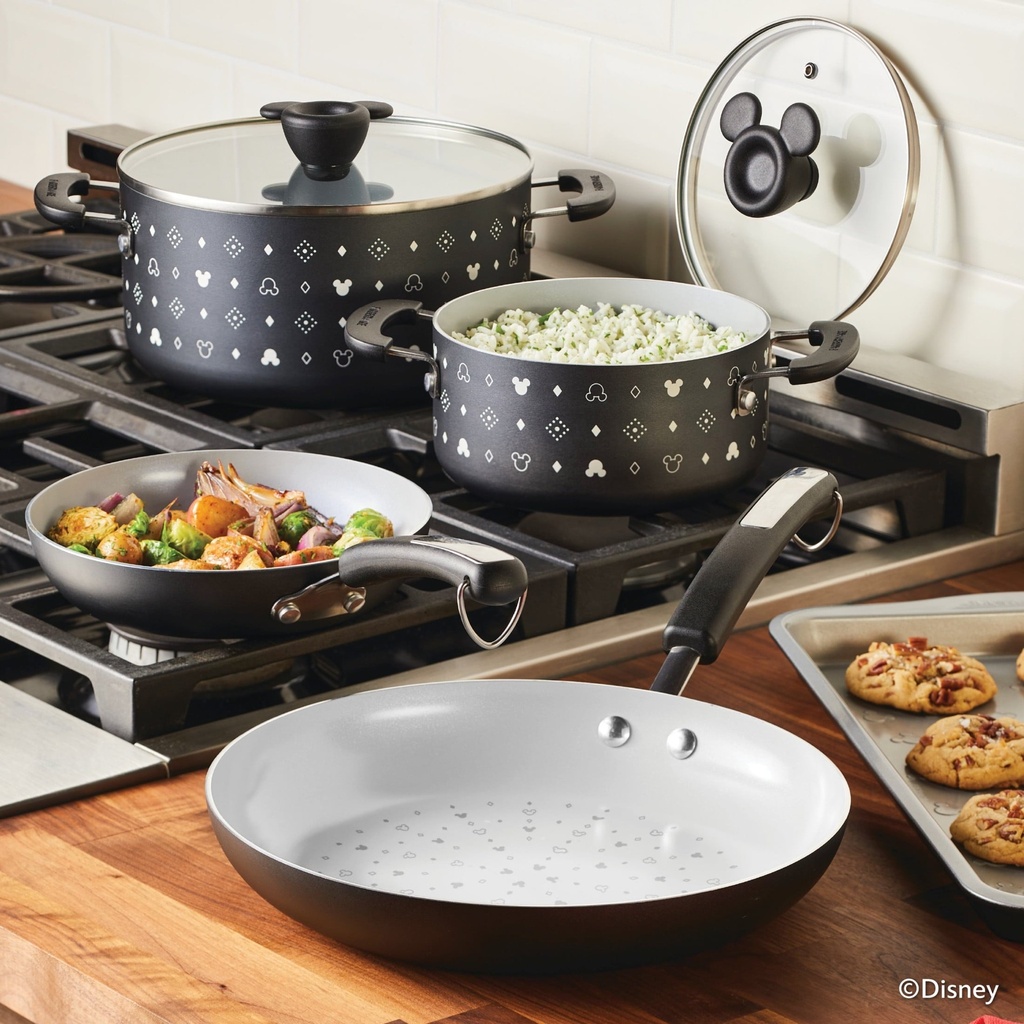 farberware-disney-7-piece-ceramic-nonstick-pots-and-pans-set-black-03-cf975b9e-3439-48ab-b8c7-213ab970dc40.7921f97b442ff35fc51a2ebc05ccc886.jpg