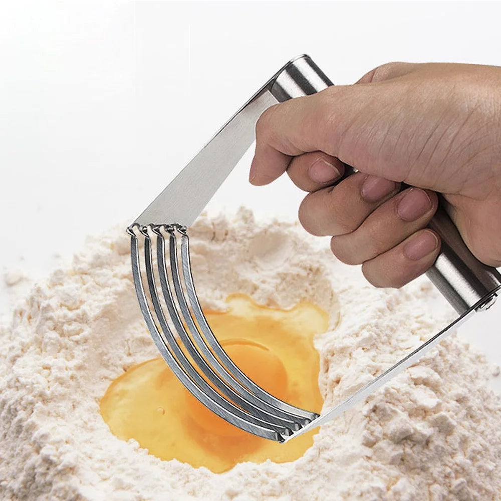 dough-top-cutter-heavy-duty-stainless-steel-tool-cooking-utensils-kitchen-tools-kitchen-supplies-03-06969c2cd5fb67a657d1ceb5040d6c15.jpg