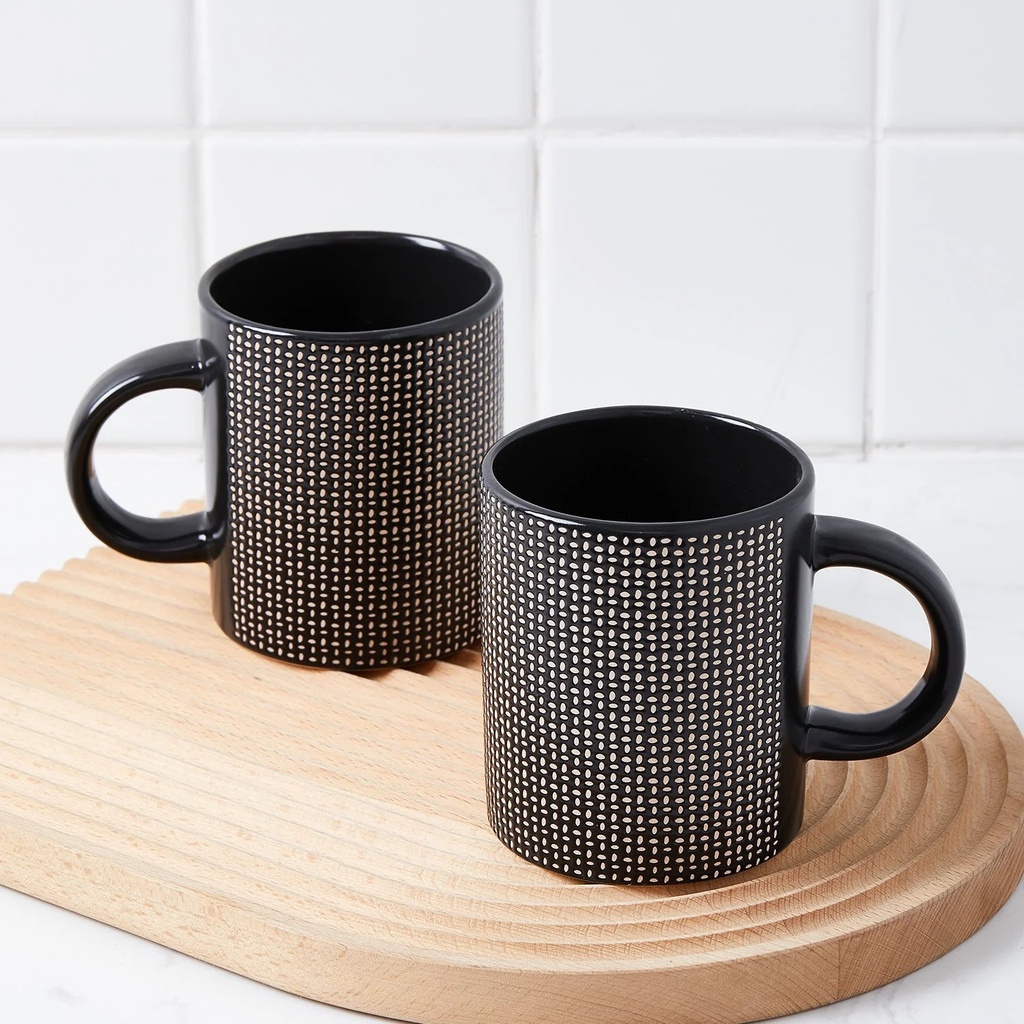 stone-lain-daisy-32-piece-dinnerware-set-stoneware-brown-and-black-02-c3668ef314ef7176b346451852e22002.jpg