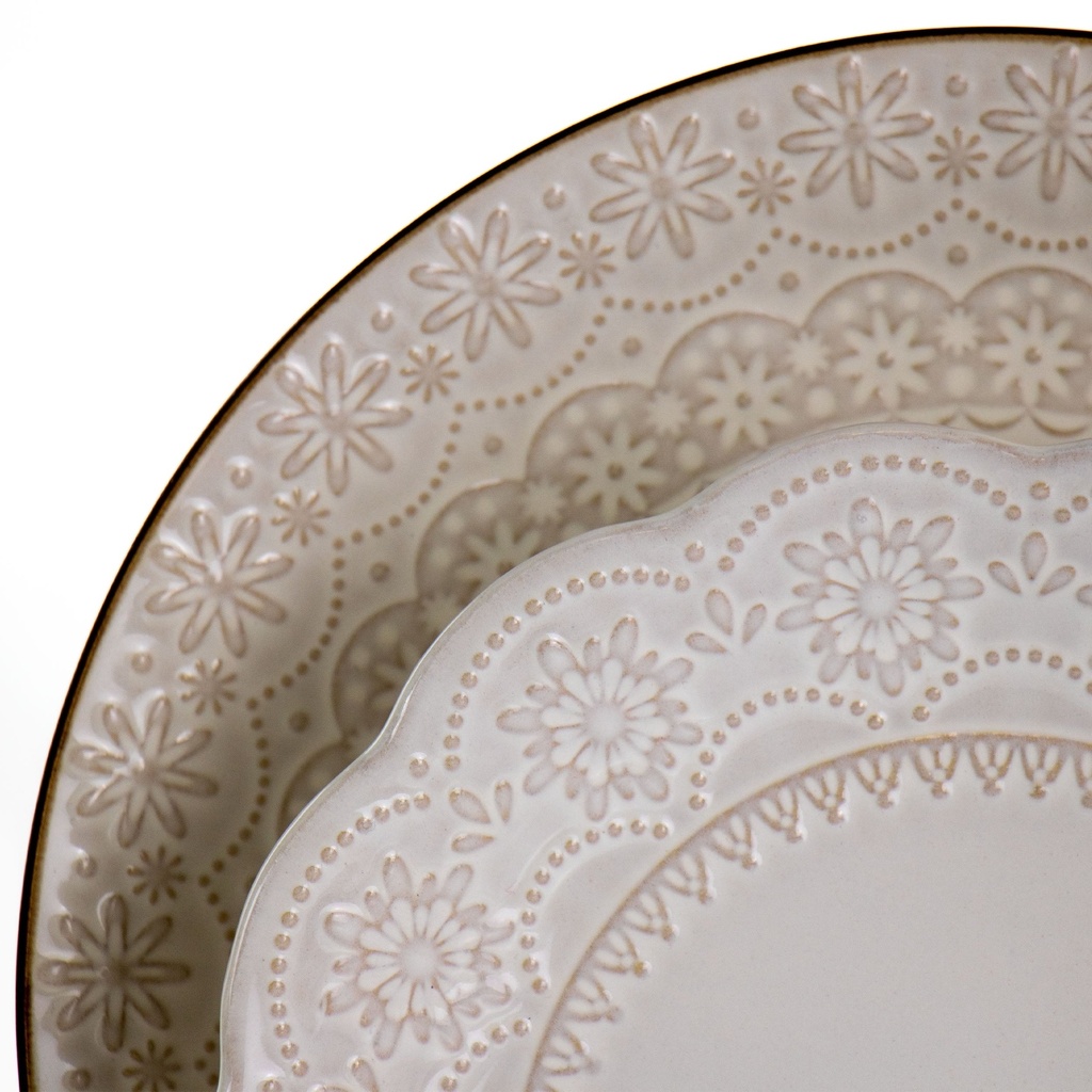 elama-contessa-16-piece-embossed-scalloped-stoneware-dinnerware-set-in-ivory-03-4092a547-4adf-4466-b7fc-ebaae796c795.5fcda20c2c0612cc29988875eb135362.jpg
