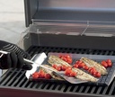 weber-6435-deluxe-stainless-steel-grill-topper-04-58f68e41-6ed4-44e8-a8b5-8596594c77fe_3.9401c8ebb5c6e55b3e9d7d17152558b9.jpg