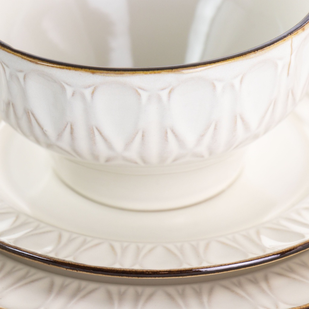 gibson-elite-golden-halo-16-piece-stoneware-dinnerware-set-07-b47fdb32-2688-4896-a81a-e3f6c20661c5.bc3f38cef49c34d047845d5c95738627.jpg
