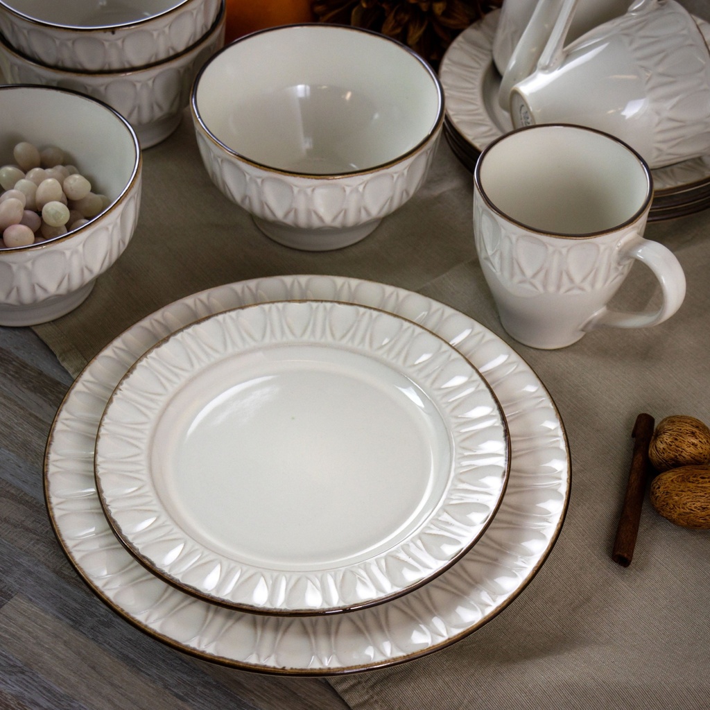 gibson-elite-golden-halo-16-piece-stoneware-dinnerware-set-08-9736b549-61b9-49d0-a3b0-418024e9bb8e.874cb3e52c6cdd5c6537402561ec6b21.jpg