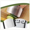 verpetridure-vegetable-chopping-hand-guard-4pc-two-fingers-vegetable-chopping-hand-guard-4pc-two-fingerskitchen-gadgets-stainless-steel-multi-purpose-anti-cutting-finger-guard-06-32d0d709e3384a845709c82297249693.jpg