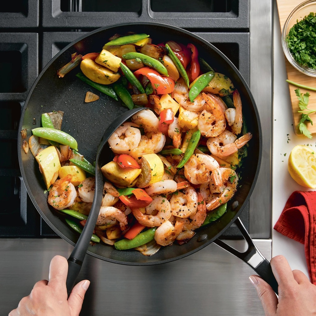 kitchenaid-hard-anodized12-25-inch-nonstick-frying-pan-onyx-black-04-eec92187de2656e3ae0b1962f534eb33.jpg