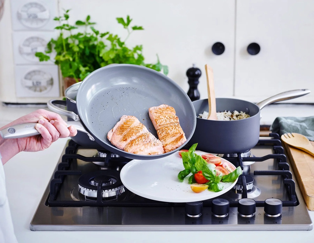 greenpan-lima-11-ceramic-non-stick-square-griddle-07-17cd17ca82adb66a37254fc961dbec45.jpg