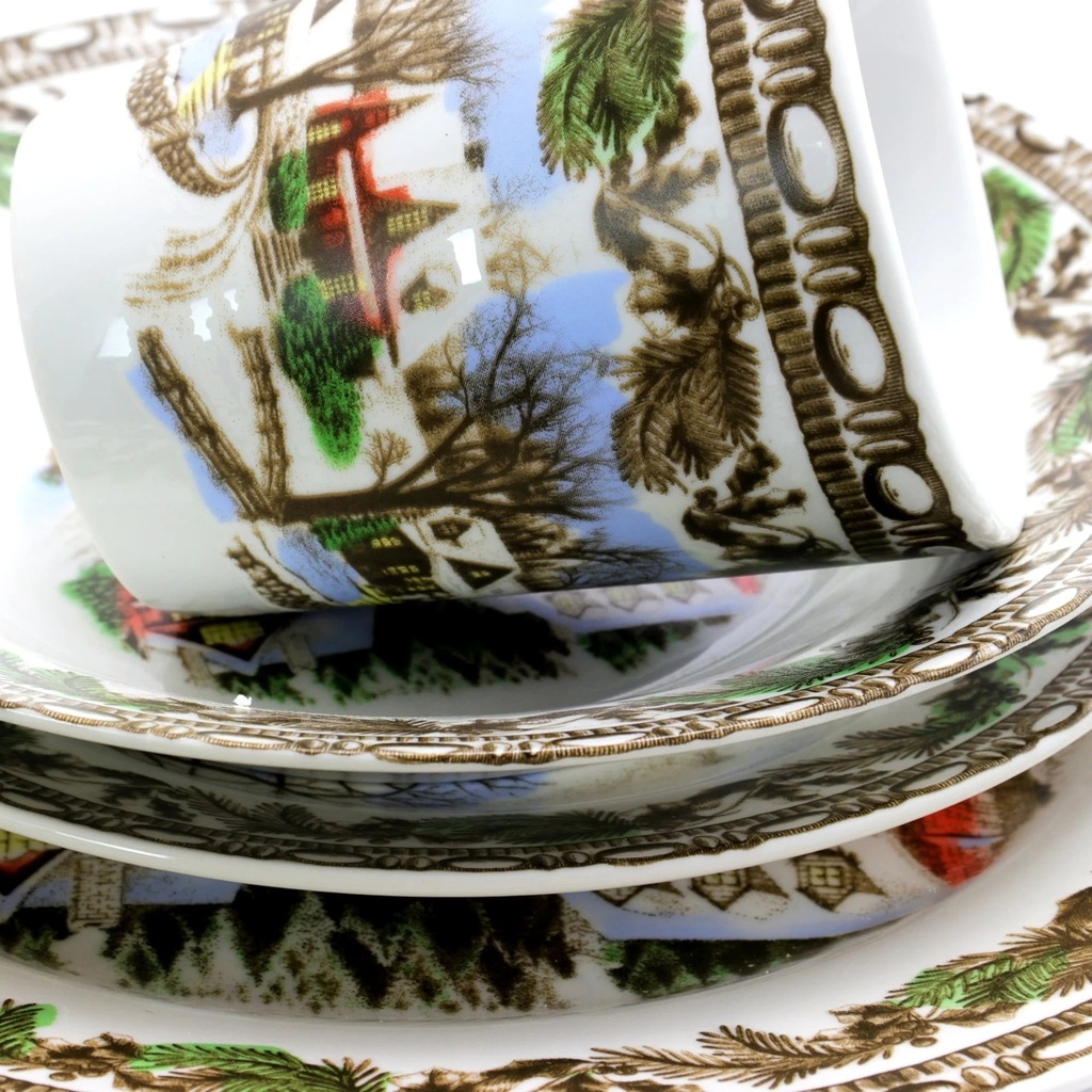 gibson-christmas-toile-16-piece-ceramic-dinnerware-set-06-1b2ae18864bc09d4df92b3e420e4bef0.jpg