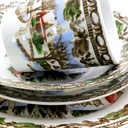 gibson-christmas-toile-16-piece-ceramic-dinnerware-set-06-1b2ae18864bc09d4df92b3e420e4bef0.jpg