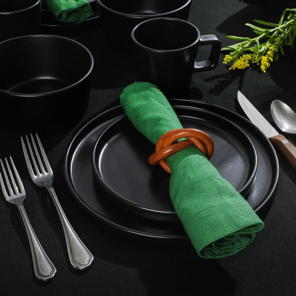gibson-soho-lounge-bowery-32-piece-matte-black-stoneware-dinnerware-plates-bowls-and-mugs-set-service-for-8-02-3c311d500d12e20e8e10fe6360e84255.jpg