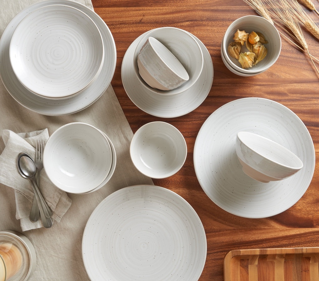 sango-siterra-rustic-ceramic-stoneware-dinnerware-set-16-piece-white-02-86813394-81c3-4a0f-af39-072d3d9bb697.d222b181c1f36c63dd0955f28b384d2b.jpg