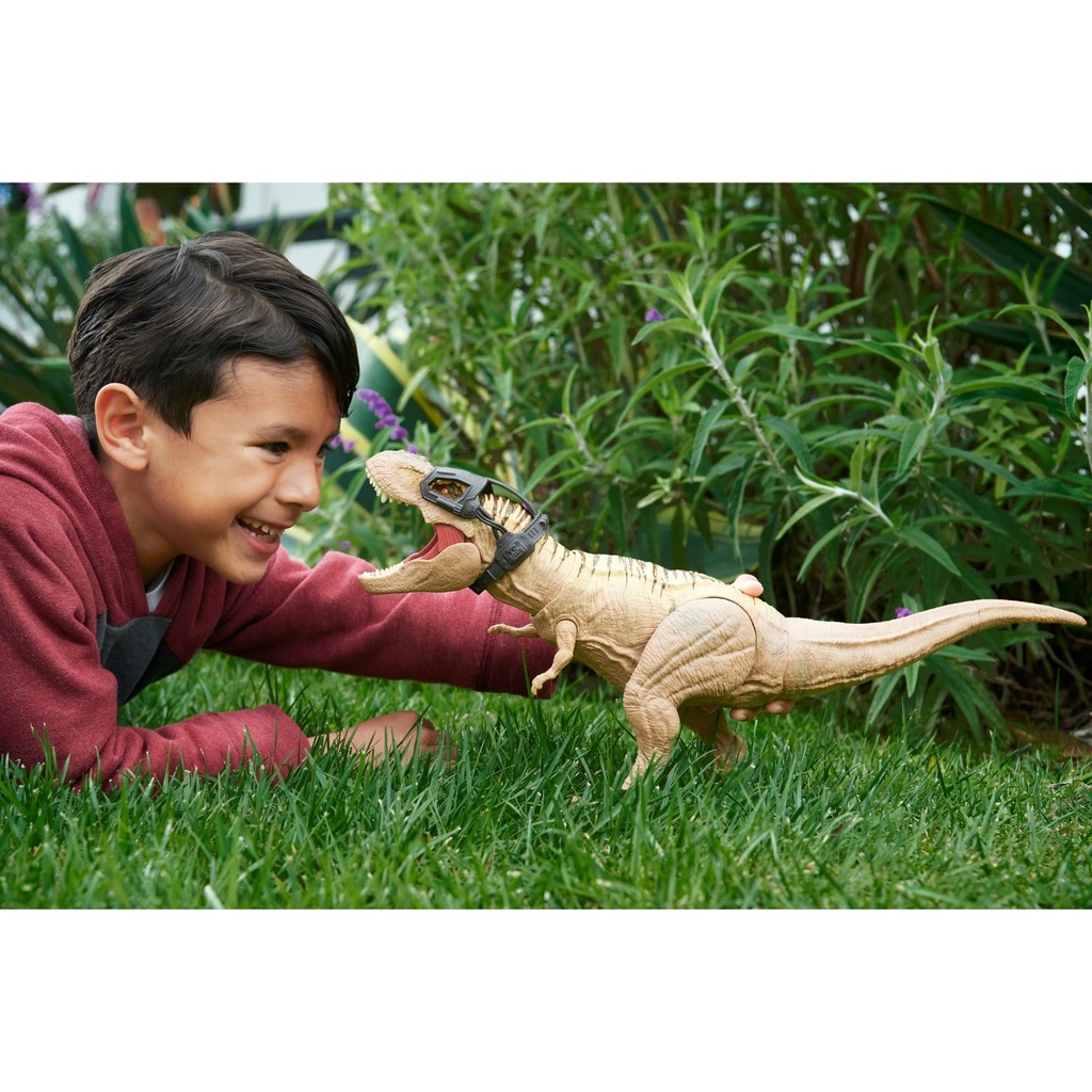 jurassic-world-tyrannosaurus-t-rex-dinosaur-toy-figure-with-sound-02-bf231133-c340-4ff7-b110-8550c6c39f75.f188f609b60fee04d2aefbc9ceeaf9c1.jpg