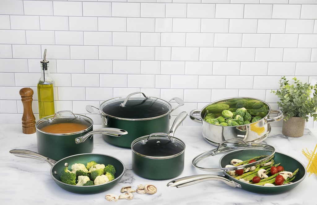 granitestone-diamond-nonstick-pots-and-pans-10-piece-kitchen-cookware-set-cooking-frying-skillet-sauce-pan-stock-pot-green-09-c629df8c-5533-45c7-8360-26d43d9c40e0.66e1de9900f0049743c05b907cf9afe7.jpg
