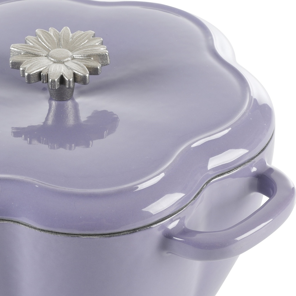 the-pioneer-woman-timeless-beauty-floral-shaped-enamel-cast-iron-3-quart-dutch-oven-purple-06-5727f31e-cf7e-4e79-91dc-7e10678e30c1.6277c4e5021e9d3544f860bfb267a2fd.jpg