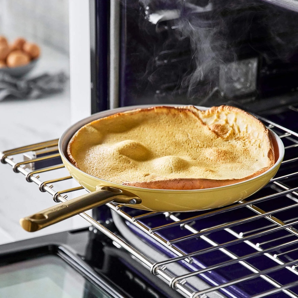 greenpan-reserve-ceramic-nonstick-10-piece-cookware-set-sunrise-with-gold-tone-handles-04-5cd4856ea10ee442c4faf0e2ee464070.jpg