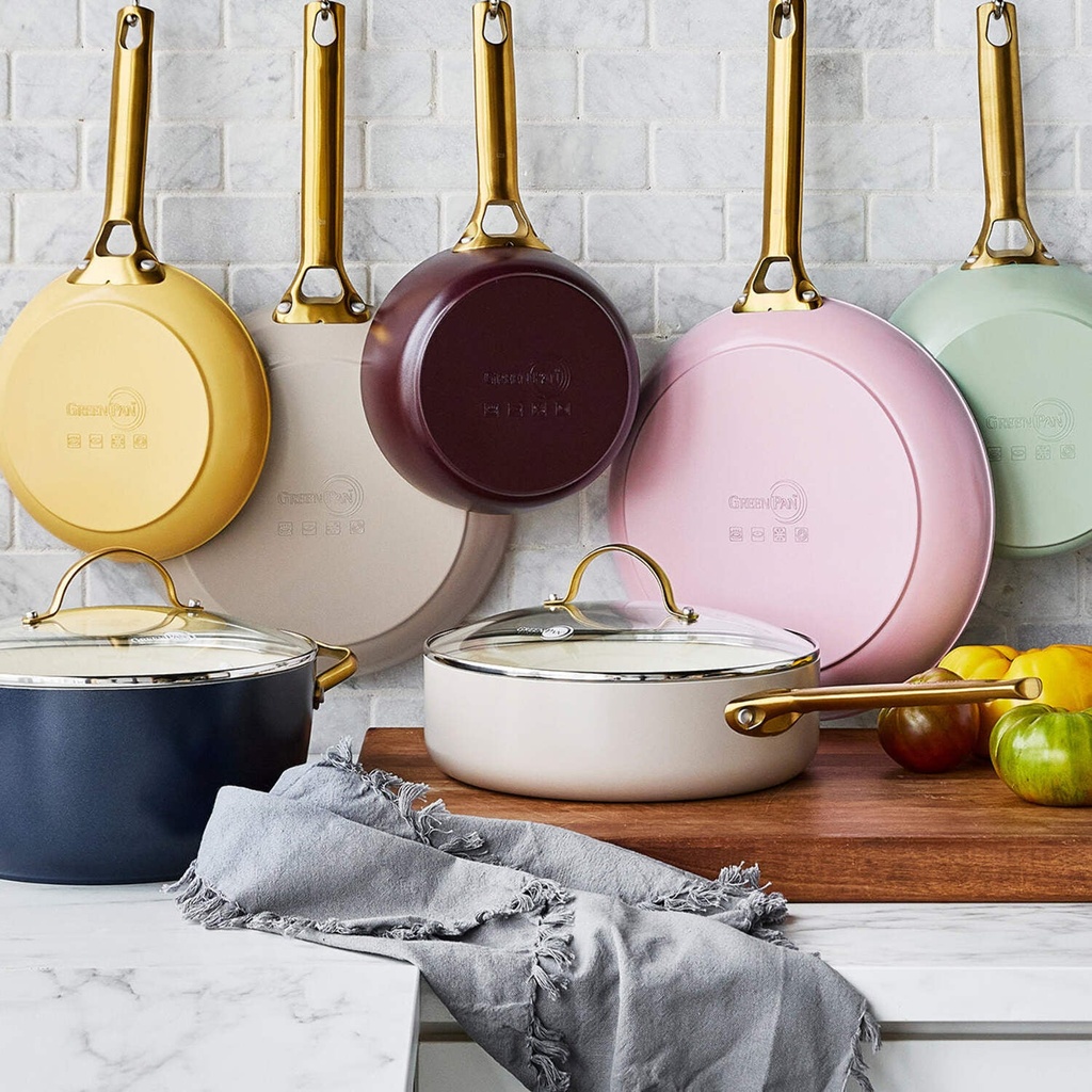 greenpan-reserve-ceramic-nonstick-10-piece-cookware-set-blush-09-65df37e1b6aaa577bc806f8b64f6fbac.jpg