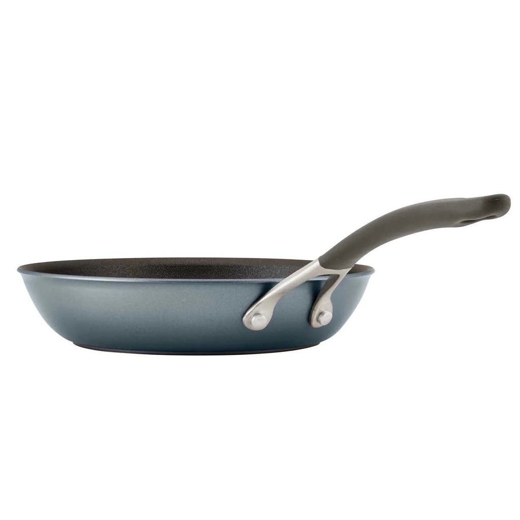 circulon-a1-series-with-scratchdefense-11-piece-non-stick-cookware-set-02-f810038d18c9d6ead56797b2514ce860.jpg