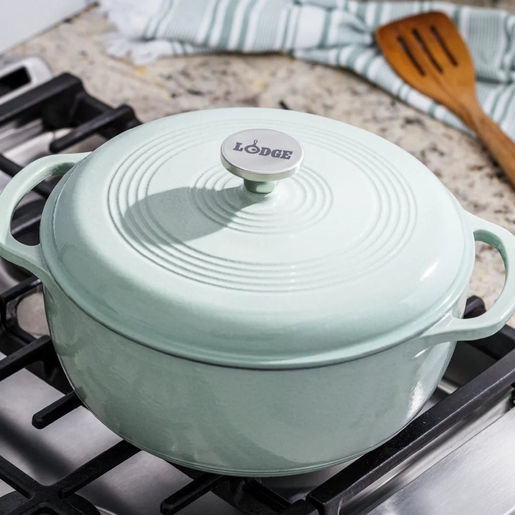 lodge-cast-iron-6-quart-enameled-cast-iron-dutch-oven-sage-07-239ec09765a7865b36d88224e6f775d6.jpg