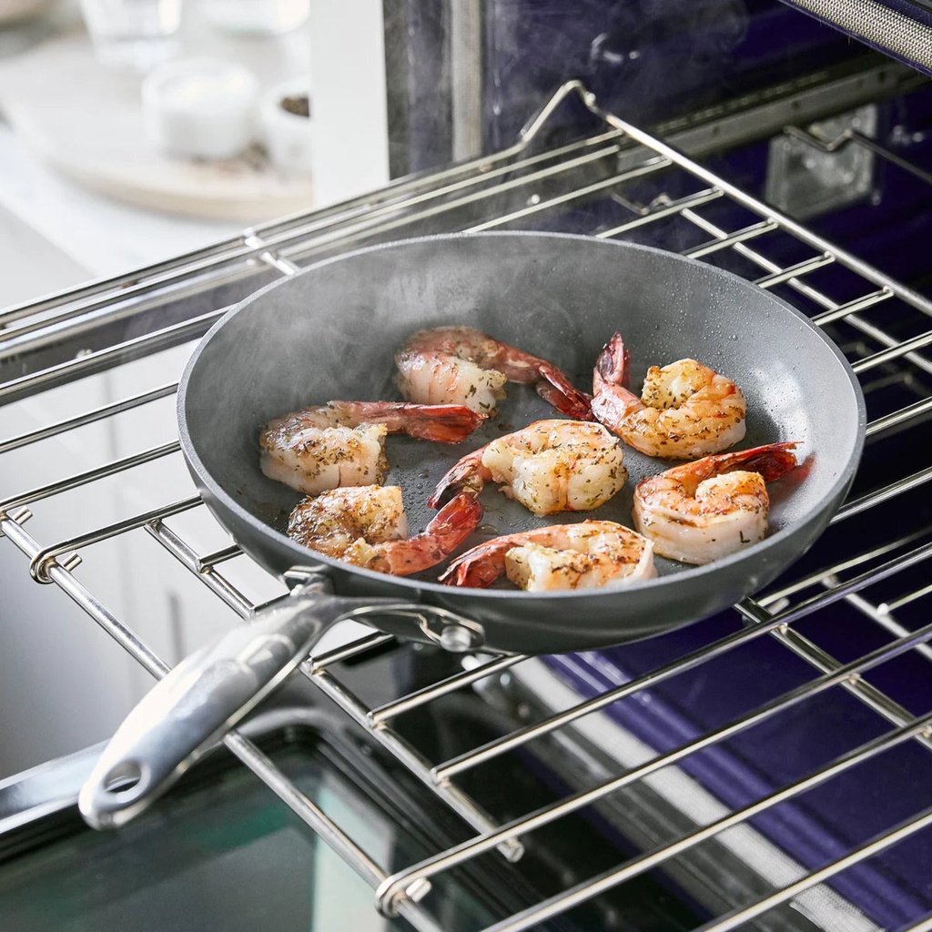 greenpan-valencia-pro-ceramic-nonstick-11-piece-cookware-set-04-42e93ce2be9bc387c9fd6fb03f78c1c7.jpg