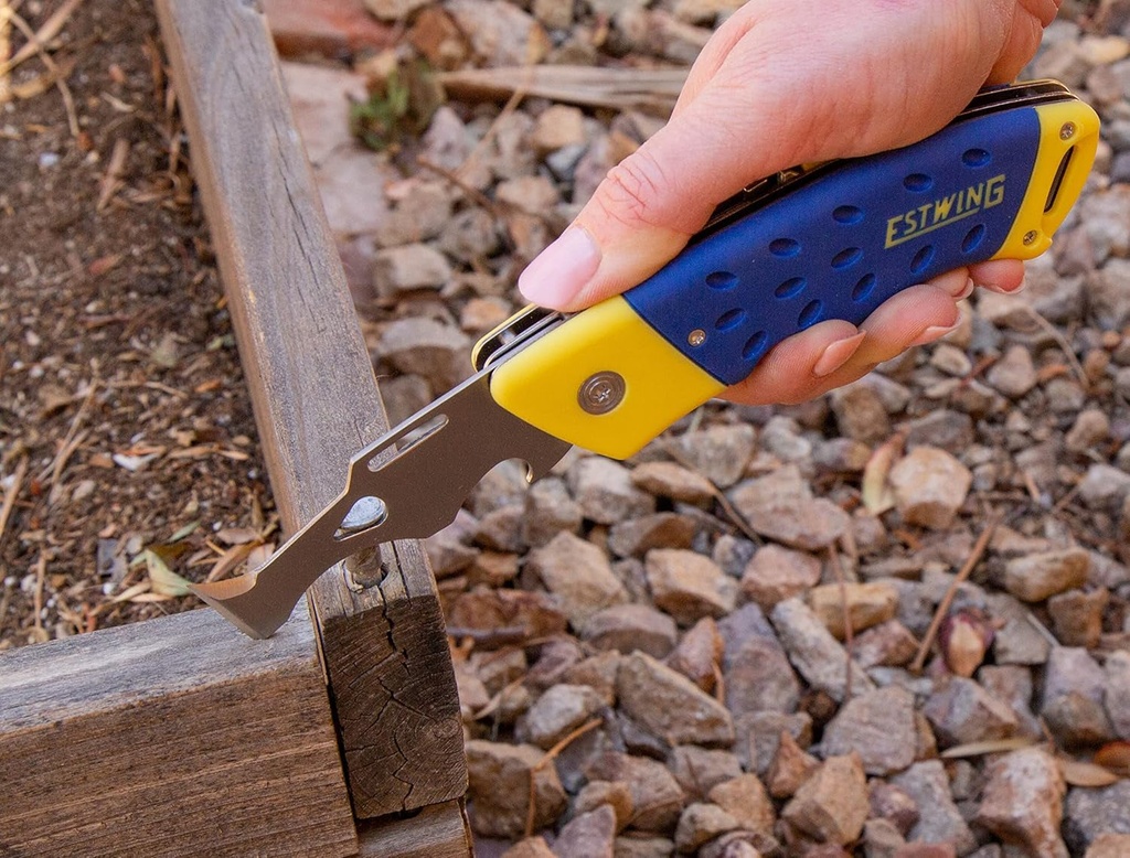 estwing-2-in-1-folding-painters-tool-with-retractable-utility-knife-42465-05-9571e18ebc7f733ac863476337744adc.jpg