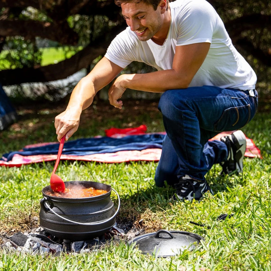 bruntmor-pre-seasoned-cast-iron-cauldron-8-5-quart-african-potjie-pot-with-lid-and-3-legs-for-even-heat-distribution-premium-camping-cookware-for-campfire-coals-and-fireplace-cooking-large-05-8971e9156d878f4b04127bb5ef7e2042.jpg