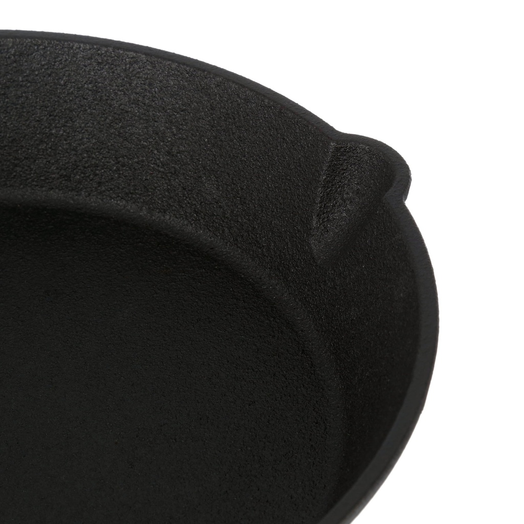 ozark-trail-10-5-cast-iron-skillet-with-handle-black-07-1b9dcc4c-89e7-464e-ad6f-7bd3a80d2682.e85af3d0376dd3bbad579f6f4004280d.jpg