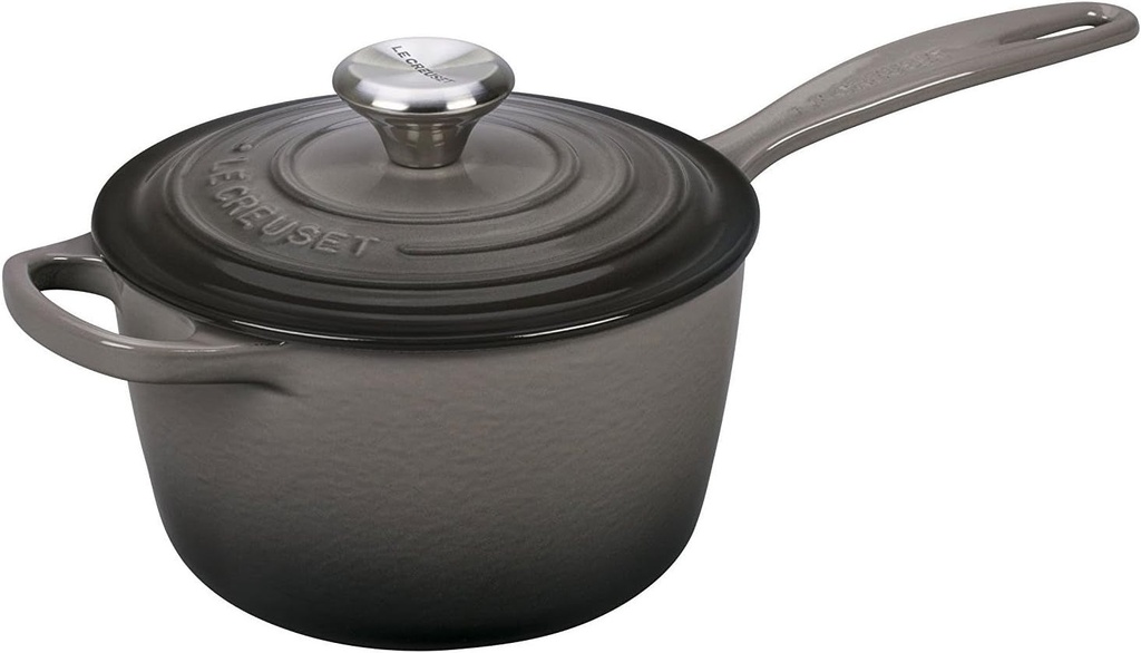le-creuset-13-piece-newlywed-cast-iron-cookware-bundle-oyster-04-f3217e74e6959f54a5f31d1aa9a24804.jpg