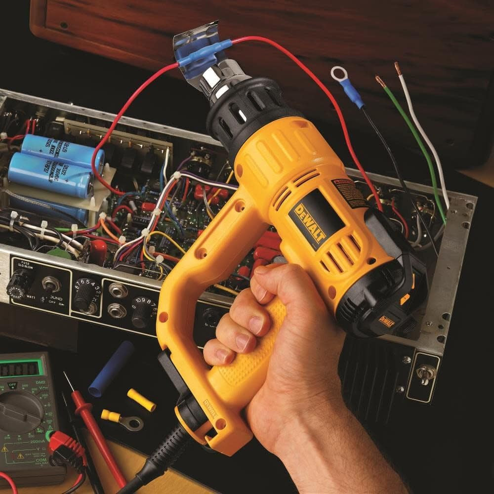 dewalt-heat-gun-with-lcd-display-hard-case-accessory-kit-d26960k-yellow-04-d3c6ca75172ef4a618797dff6bc0fe29.jpg