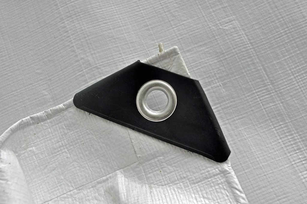 18x24-multi-purpose-white-heavy-duty-dry-top-poly-tarp-18x24-07-d17f45311923e1ef18a194bc3df7e065.jpg