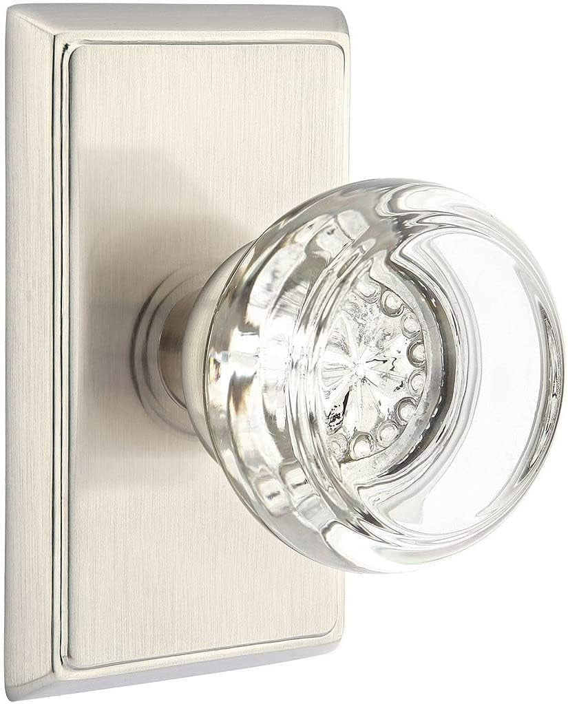 providence-door-set-with-georgetown-crystal-knobs-privacy-in-antique-brass-07-eee390ccd6deb6919fe595c8a17336ce_785ba89d-1eeb-44d1-bd58-16be1aace658.jpg