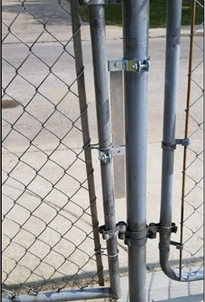 automatic-gate-closer-self-closing-auto-backyard-gate-closer-with-adjustable-closing-tension-for-side-gate-dog-pool-gate-chain-link-fence-07-0d192aa91f16696126f9144d8089f367.jpg