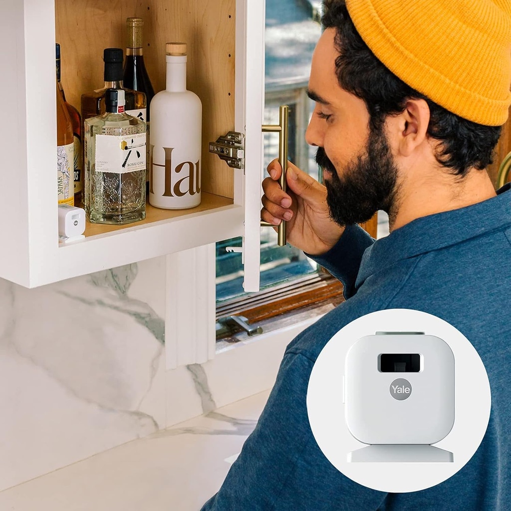yale-smart-cabinet-lock-secure-medicine-liquor-cleaning-supply-and-other-cabinets-child-proof-magnet-and-key-free-access-with-your-phone-or-apple-watch-04-f4f7c45edb40bab5a252dbf796878d95.jpg