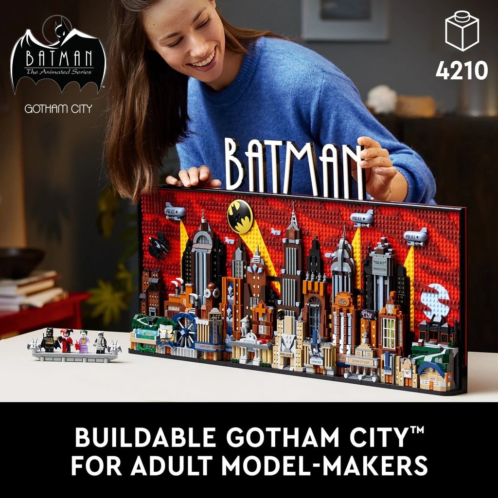 lego-dc-batman-the-animated-series-gotham-city-build-and-display-set-76271-03-7fd43c4b411560742356046d6eda8039.jpg