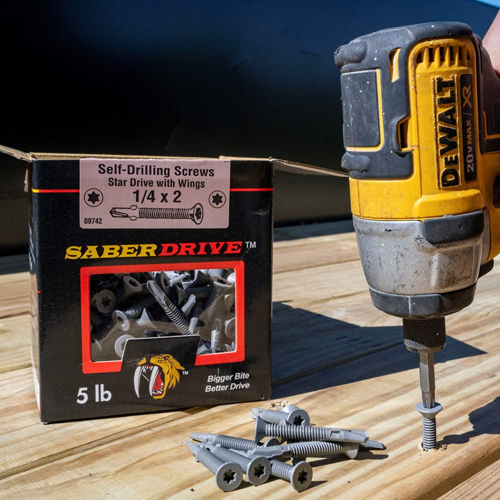 1-4-x-3-1-2-saberdrive-star-drive-floorboard-screws-with-wings-5-lb-box-heat-abraision-corrosion-resistant-self-drilling-tip-screws-fast-strong-connection-approx-141-pieces-05-a913a9a9ccaad89abd2bd035ea92ba58.jpg