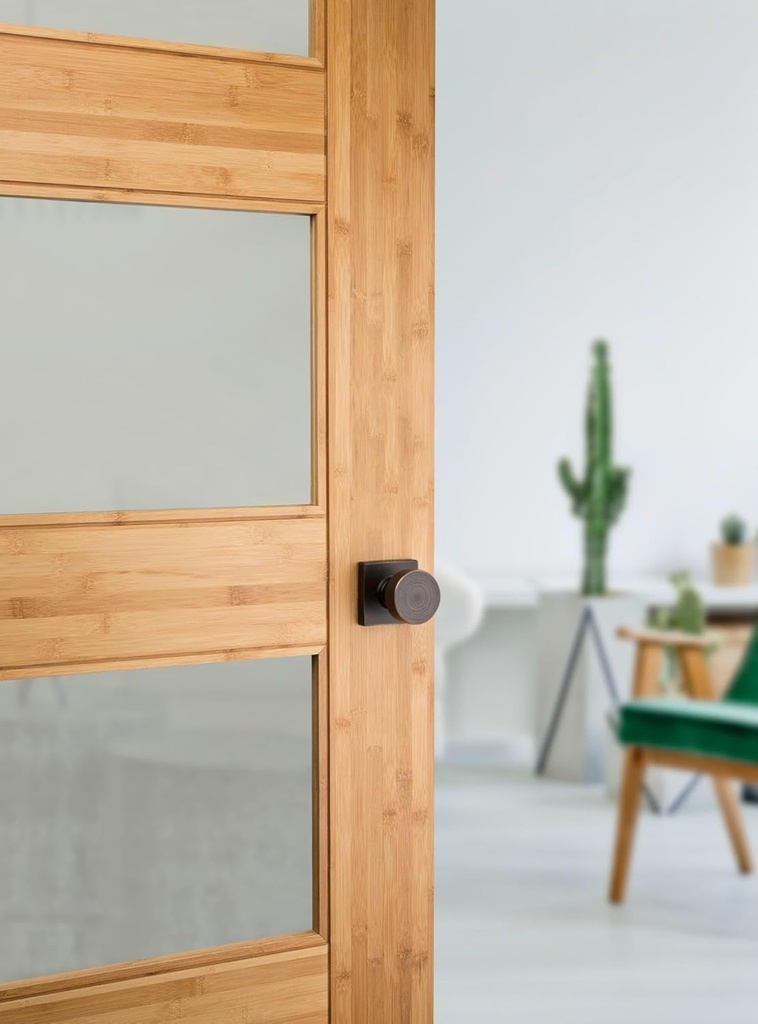 kwikset-720psksqt-26-pismo-knob-with-square-rose-passage-lock-with-6al-latch-and-rcs-strike-bright-chrome-finish-08-908ba52ee41b424ab63496af95493d9d.jpg