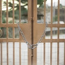 gate-chain-lock-for-outdoor-fence-20-inch-stainless-steel-gate-link-chain-latch-with-double-ended-carabiners-for-pet-cages-horse-goat-cow-corral-supplies-3mm-thick-04-aaa50b3a20a88eb6cb50d71bc14eb879.jpg
