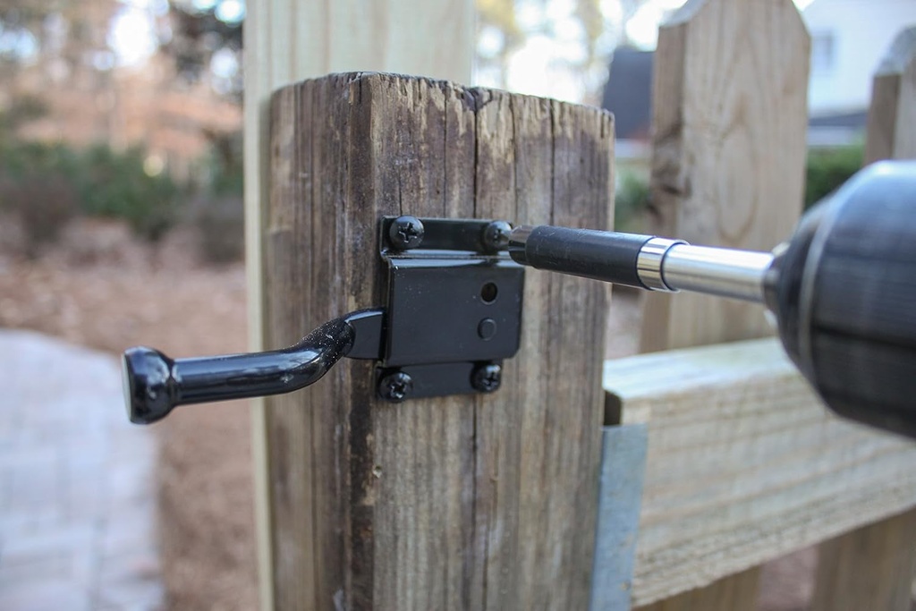 national-hardware-n101-121-automatic-gate-latch-includes-4-inch-bar-coated-with-weatherguard-protection-black-07-1fd937dc01a88d5ba19fe1d327abc6cf.jpg