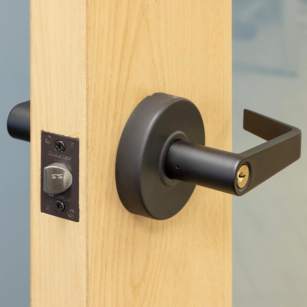 master-lock-slchcr10b-heavy-duty-lever-style-grade-2-commercial-classroom-door-lock-with-bump-stop-oil-rubbed-bronze-finish-02-1e7008895962746c87d1f2f891dd502a.jpg