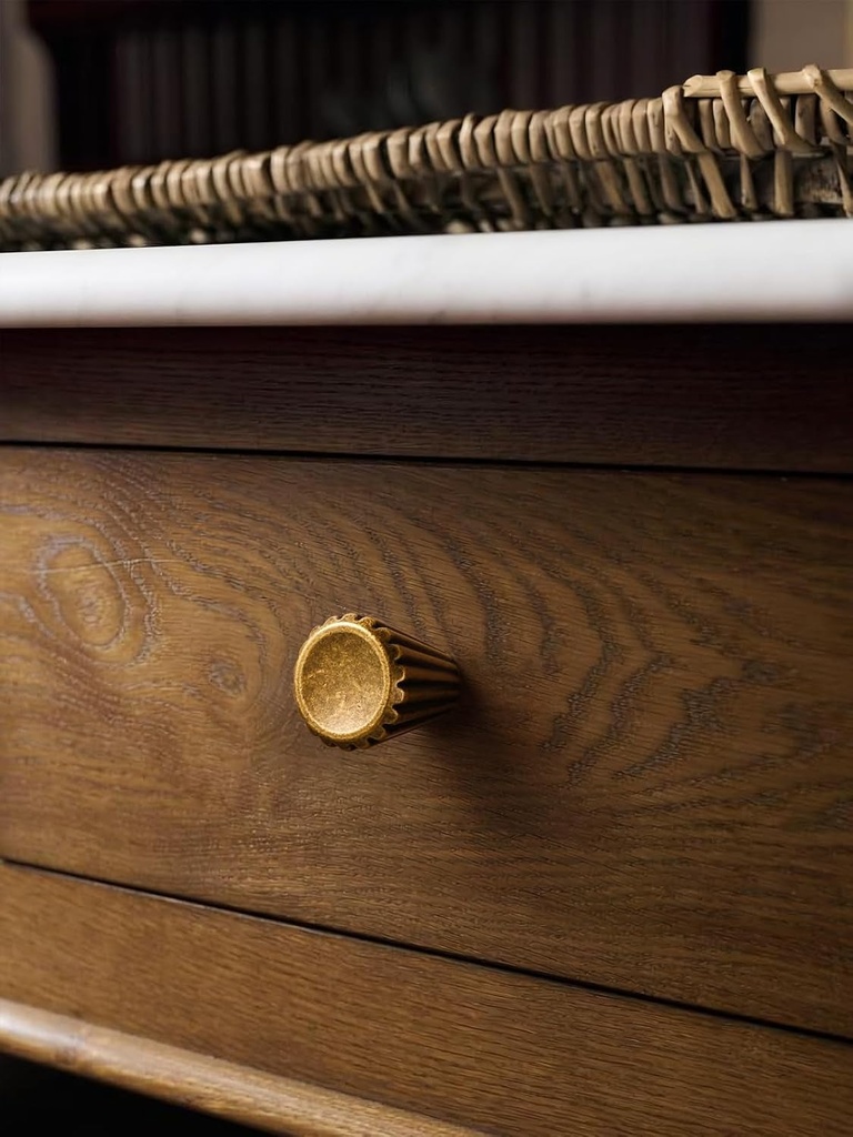 10-pack-antique-brass-cabinet-knobs-vintage-round-dresser-knobs-kitchen-cupboard-bathroom-drawer-knobs-cabinet-hardware-zinc-alloy-03-b4456395fbce8e5b86d2206f6f14044b.jpg