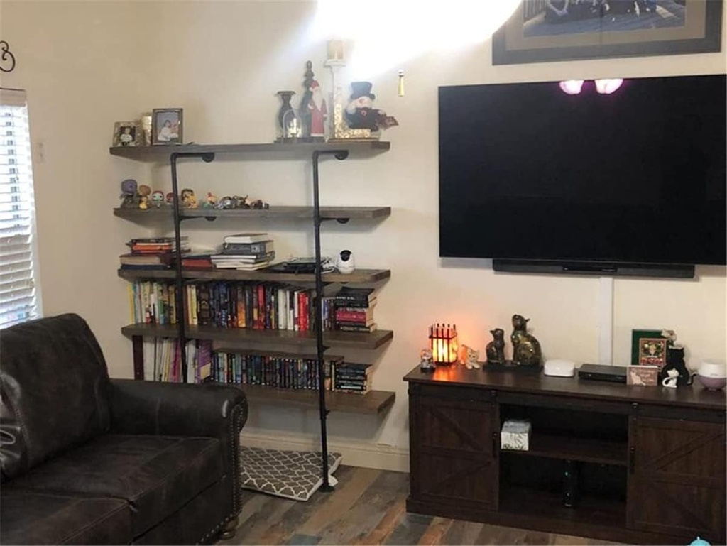 industrial-wall-mount-iron-pipe-shelf-5-shelves-shelving-bracket-black-vintage-retro-ceiling-hung-shelf-diy-open-bookshelf-storage-for-offcie-room-kitchen-2pcsx5tier-68-tall-10deep-hardware-only-07-ff74c8e5f55867d26b6ba28199ac9de7.jpg