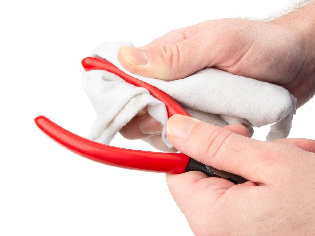 tekton-7-inch-long-nose-pliers-pgf10007-09-15cad14651acfc42f27f303f1f1e128e.jpg