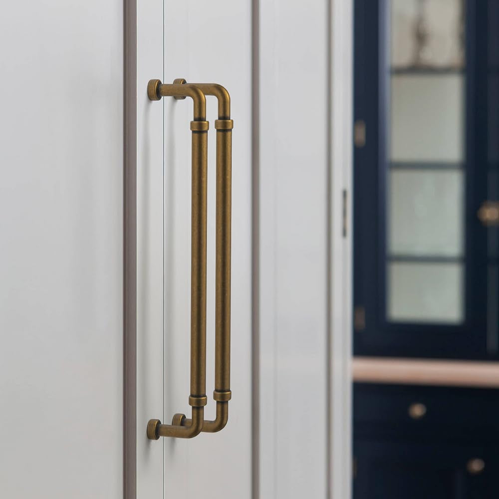 goo-ki-6-pack-7-9-16-inches-antique-brass-cabinet-handles-elegant-hardware-for-vintage-appeal-old-world-charm-drawer-pulls-for-modern-spaces-03-3289ddfa6a35e3ab8aad7a56456a9c39.jpg