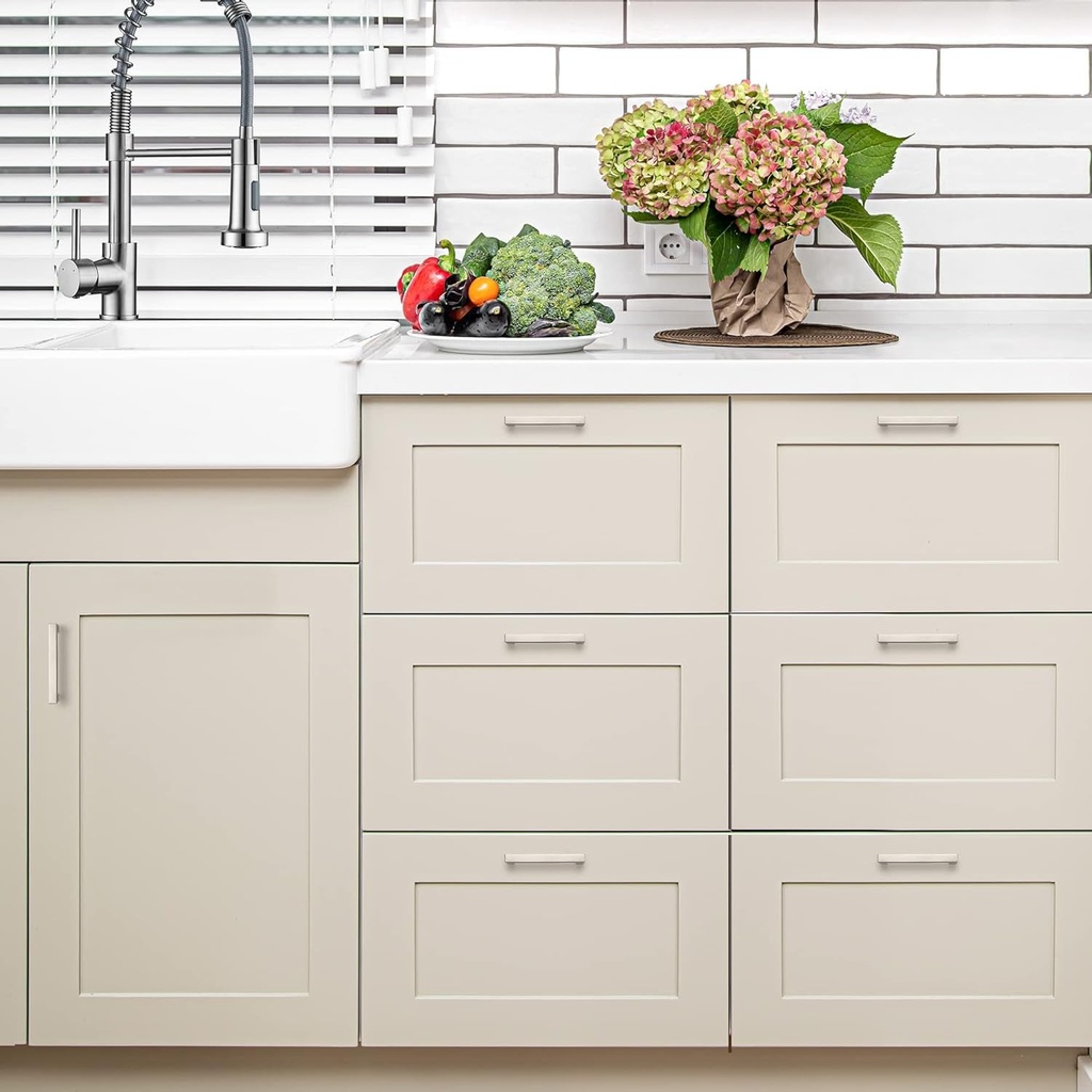 ravinte-18-pack-4-inch-kitchen-square-cabinet-handles-satin-nickel-cabinet-pulls-brushed-nickel-drawer-pulls-kitchen-cabinet-hardware-kitchen-handles-for-cabinets-cupboard-handles-drawer-handles-08-ffd61cb402b69a7815cdb96b90991b98.jpg
