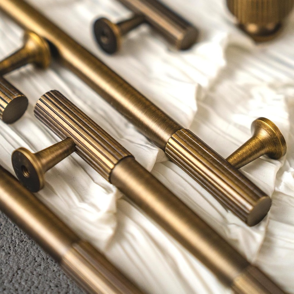 4-pack-antique-brass-cabinet-pulls-handles-3-3-4-in-96mm-hole-center-drawer-dresser-solid-brass-pulls-striped-wardrobe-kitchen-bedroom-hardware-handles-07-abd671c8418616b0b72e5189176c5fe2.jpg