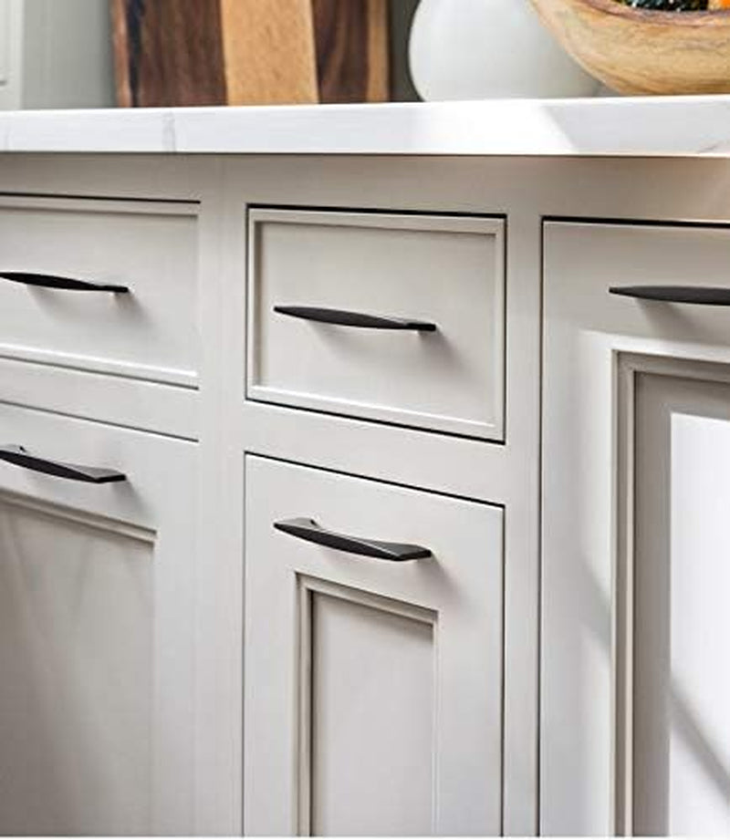 goo-ki-5-modern-cabinet-pull-matte-black-drawer-handle-wardrobe-cabinet-hardware-6-pack-074-07-4826b62612ef04023226652f7097d444.jpg
