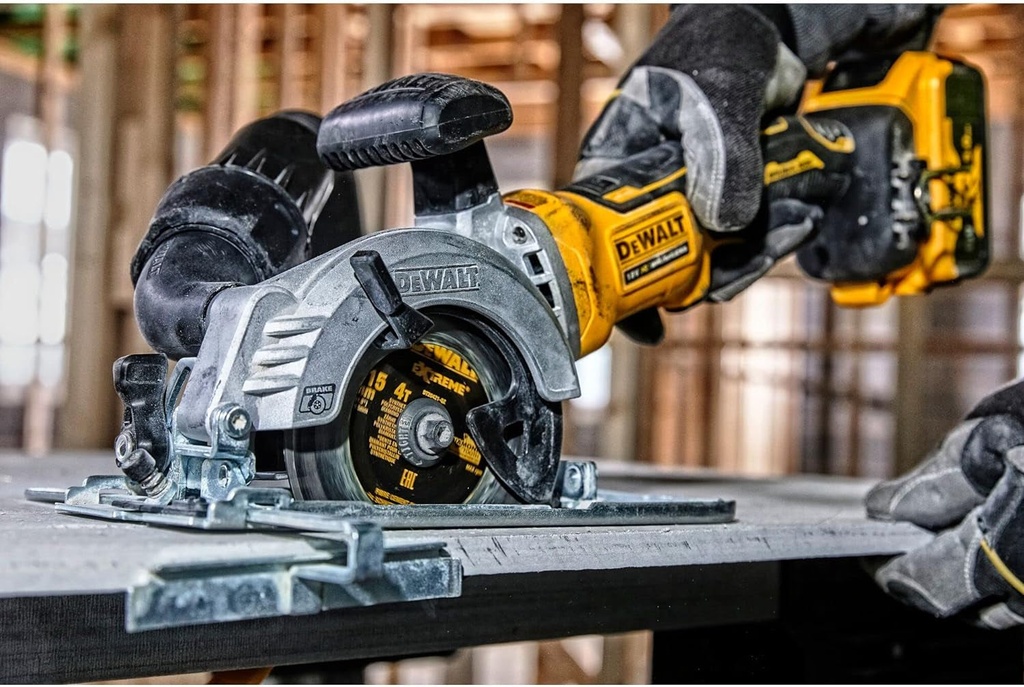 dcs571n-xj-compact-circular-saw-18v-xr-bare-unit-08-50fd07bca7e94b5d9c701864bf2f2463.jpg